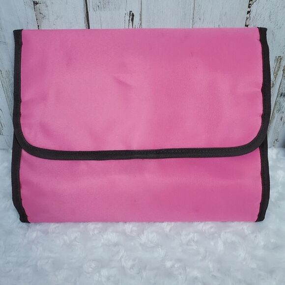 Pink Animal Print Hanging Toiletry Bag - Picture 2 of 8